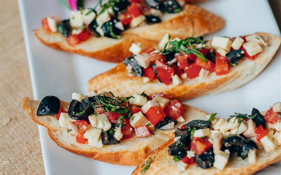 Capri Restaurant - Ẩm Thực Ý