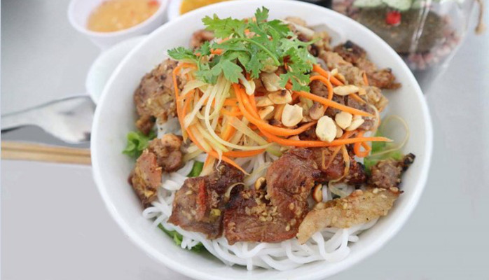 Bún Thịt Nướng 196