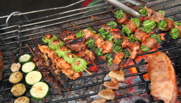 Quán Nướng Dốc Sương Mù