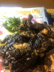 Ếch tương đối to mak chỉ 28k/con