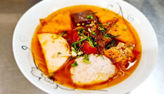 Hồng Châu - Bún Riêu, Bánh Ướt Nóng