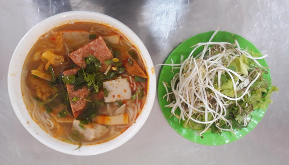 Bún Chả Cá Hoàng Anh