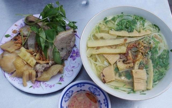 Quán Cô Diệu - Bún Măng Vịt