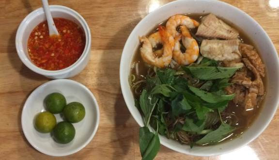 Thảo Linh - Bún Nước Lèo Cà Mau