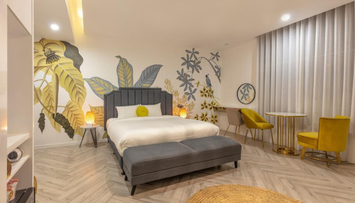 Len's Hotel
