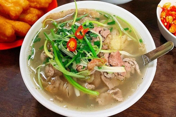 Phở Gia Truyền & Bún Cá Rô Đồng Xuân Chi - Hoàng Văn Thụ