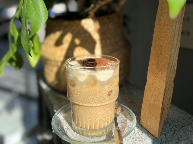  [‘𝚕𝚊:𝚏𝚒𝚗] Coffee - Châu Văn Liêm