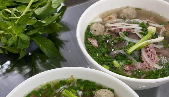 Tiệm Phở Nhi - Bò Kho & Bún Bò - Nguyễn Văn Tiết