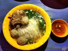 tô hủ tiếu suốt nhiều năm qua vẫn vẹn nguyên hương vị