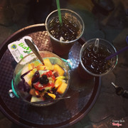 Nhìn lạ thôi chứ như hoa quả dầm ý mà hihi