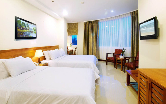 Công Đoàn Hotel