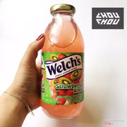 Ăn khát nước thì có nước ép trái cây Welch's của Mỹ nha nha nha Đồ nhập nên ăn uống yên tâm - không lo độc hại nhoa Vị Strawberry-Kiwi Made in USA 52k/chai thuỷ tinh/473ml  --------------------------------- Có sẵn tại shop nhé Chuyên sỉ lẻ bánh kẹo Hàn- Thái CHOU CHOUfoodmart 471 Huỳnh Văn Bánh F13 Phú Nhuận TpHCM 0995573862( imess-zalo-viber) www.facebook.com/chouchou0995573862 www.instagram.com/chouhouse Nhận ship COD toàn quốc 🚛🚛🚛