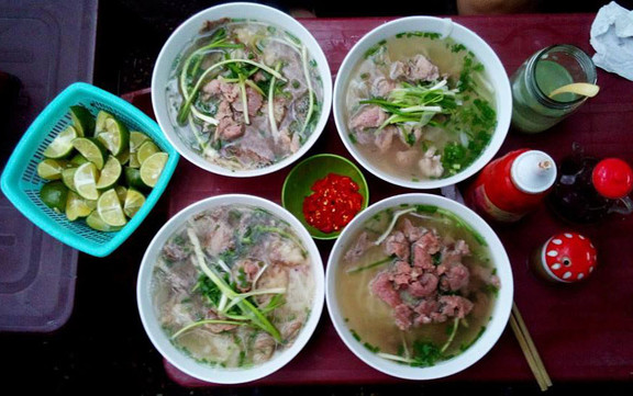 Cồ Chinh - Cơm Bình Dân & Phở Bò Nam Định