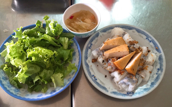 Bánh Cuốn Nóng