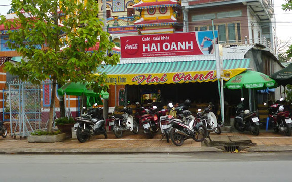 Hai Oanh Cafe