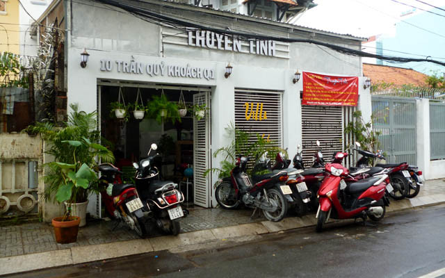 Thuyền Tình Cafe