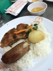 Cơm sườn
