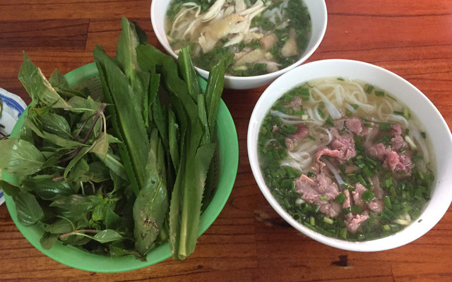 Linh - Phở, Bún Bò Huế & Hủ Tiếu Bò Kho