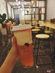 Trà dưa hấu macchiato