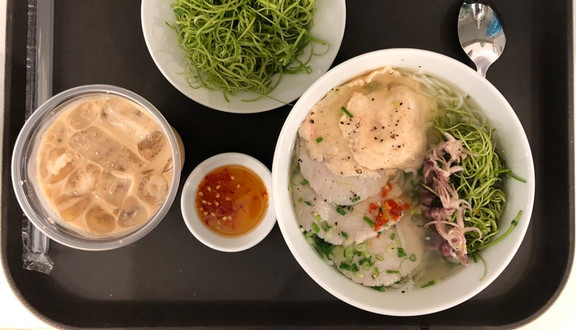Noodle And Tea - Tạ Quang Bửu