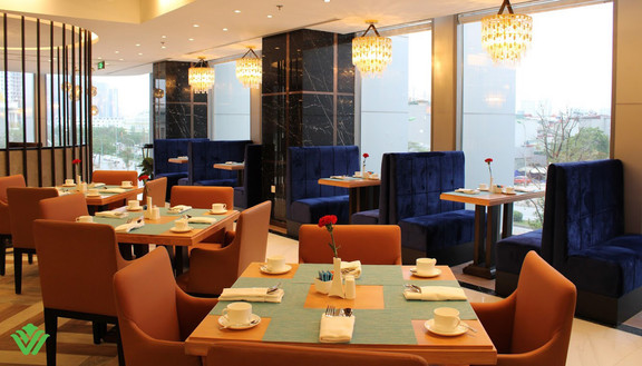 Silk Garden Restaurant - Wyndham Garden Hanoi Hotel