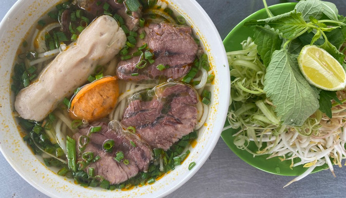 Bún Bò Huế Thiên Vân - Đồ Ăn Sáng - Đường Đông Hưng Thuận 02