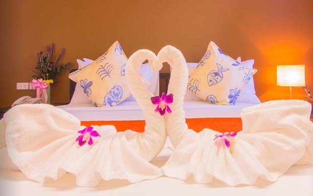 Pavilion Hotel - Lê Anh Xuân