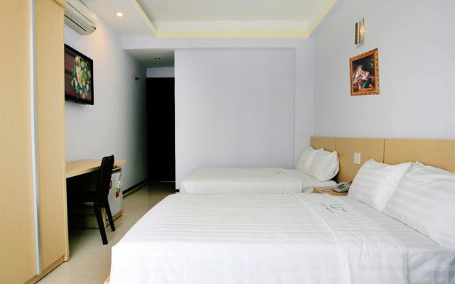 Sài Gòn Đêm Hotel - Trương Quốc Dung