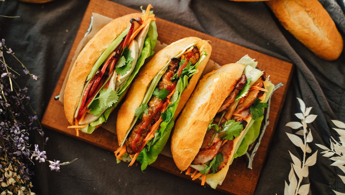 Bánh Mì U Bakery - Nguyễn Du