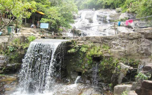 Khu Du Lịch Thác Nhị Hồ