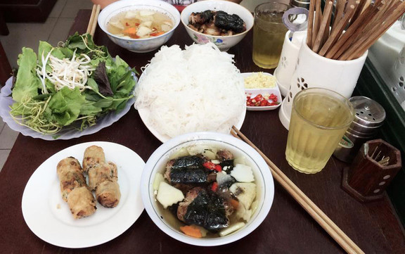 Bún Chả Que Tre - Bạch Mai