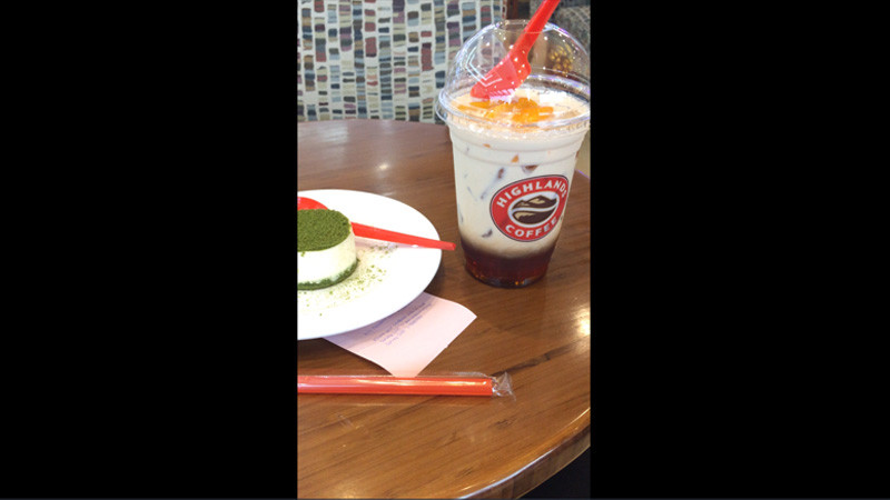 Highlands Coffee - Vincom Lê Văn Việt