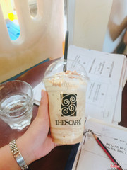 Rất thích không gian ở quán này! Thoải mái và yên tĩnh.. nhân viên thân thiện và đồ uống khá hợp khẩu vi vs mình. Gần như trong time ôn thi thì ngày nào mình cũng ngồi ở quán này hết.. một nơi lý tưởng để học hành đấy! 