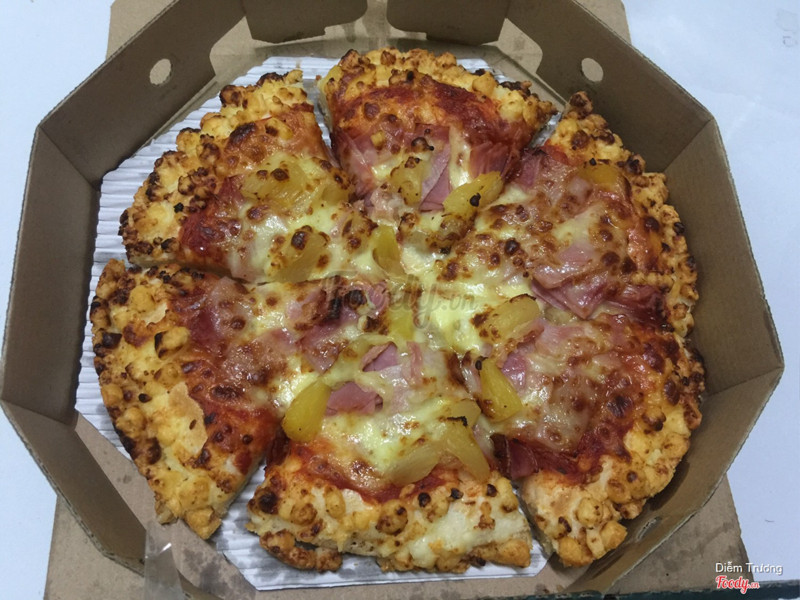 Pizza hawaii viền phô mai nổ