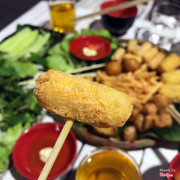 Tokbokki chiên lắc phomai