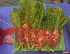 Bò cuốn rau cải