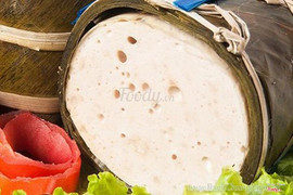 Giò lụa gói lá 200k/ kg
