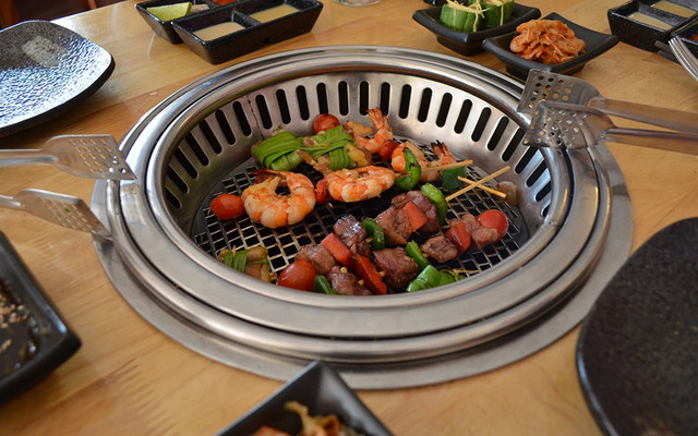 Hana BBQ & Hot Pot Buffet - Nguyễn Quý Đức