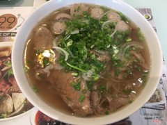 phở nạm bò viên