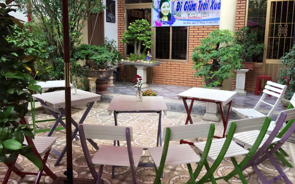 Hà Tiện Quán - Cafe & Điểm Tâm