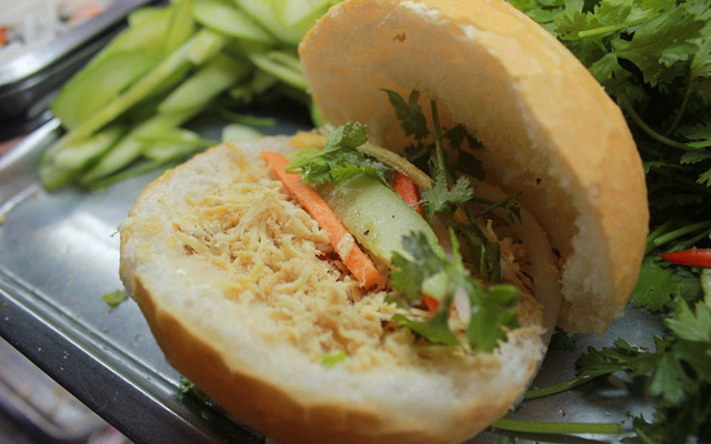 Bánh Mì Gà 5K