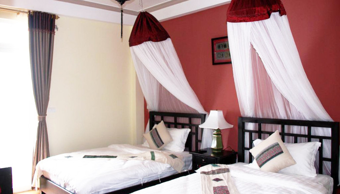 Hmong Sapa Hotel - Thác Bạc