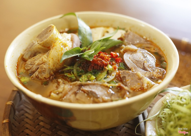 Bún bò huế