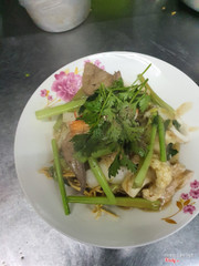 Mì xào giòn thập cẩm