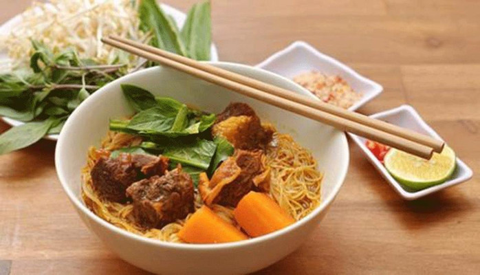 Long Mập - Hủ Tiếu & Bò Kho