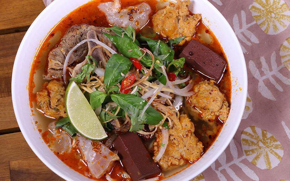 Hải Phong - Bún Bò Huế Cơ Sở II