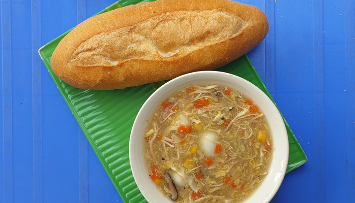 Cô Liên - Bánh Mì Ngon Truyền Thống