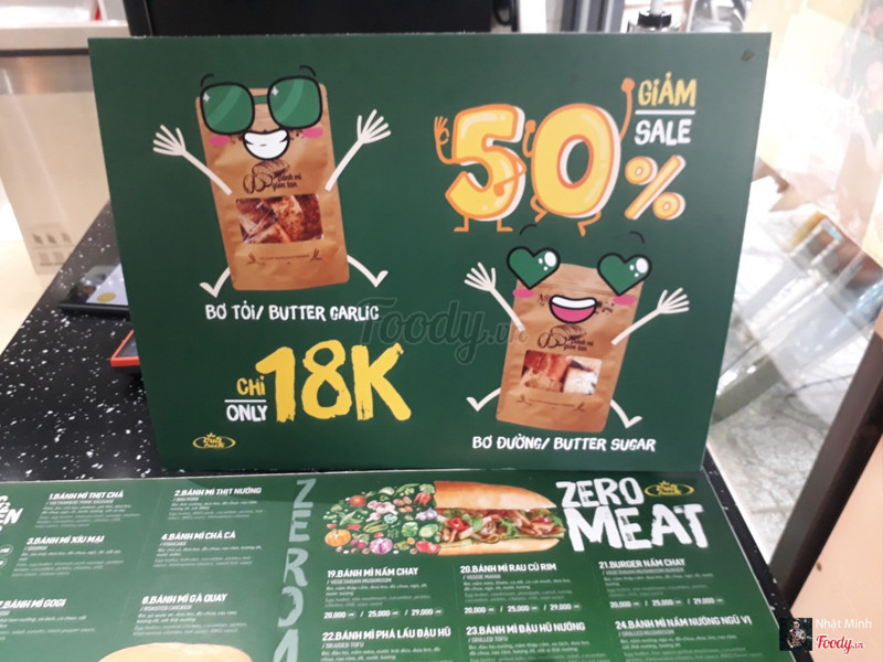 Discount 50%: bánh mì bơ tỏi &amp; bơ đường