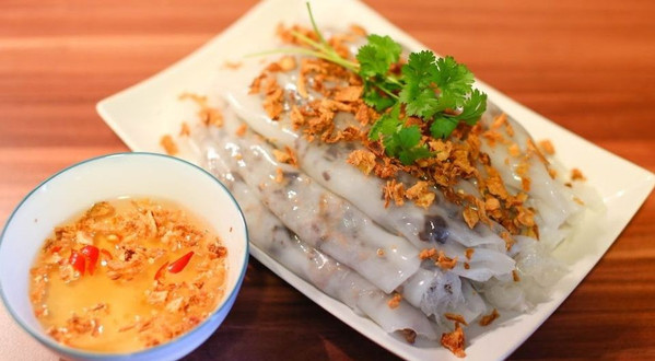 Bánh Cuốn Nóng Cô Hương - Ngọc Hà