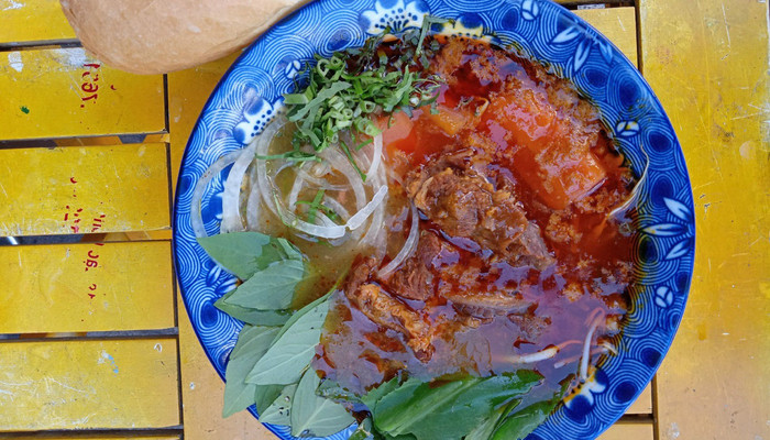 Cô Bảy - Bò Kho & Hủ Tiếu Thập Cẩm
